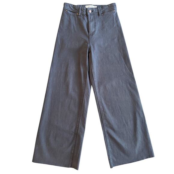 Stradivarius Jeans Women's Size 4 Grey Gray Wide leg Raw hem Grunge Skater 1198 - Picture 1 of 12